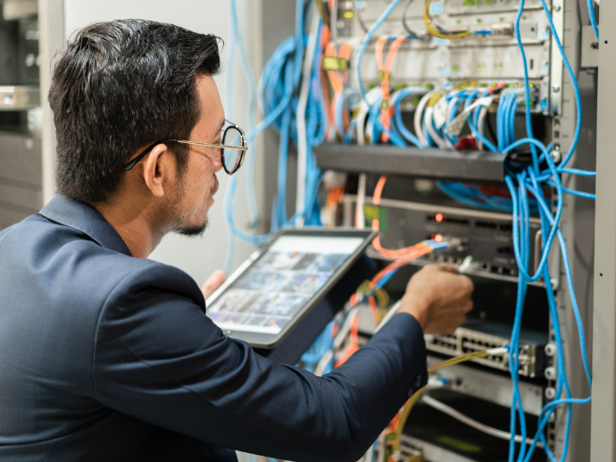 Vendor Planet broadband communication